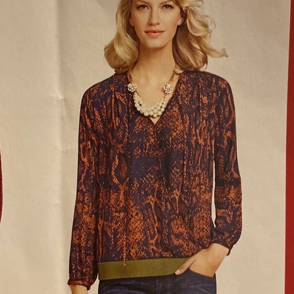 CAbi #101 Border Wrap, size medium - Picture 1 of 5